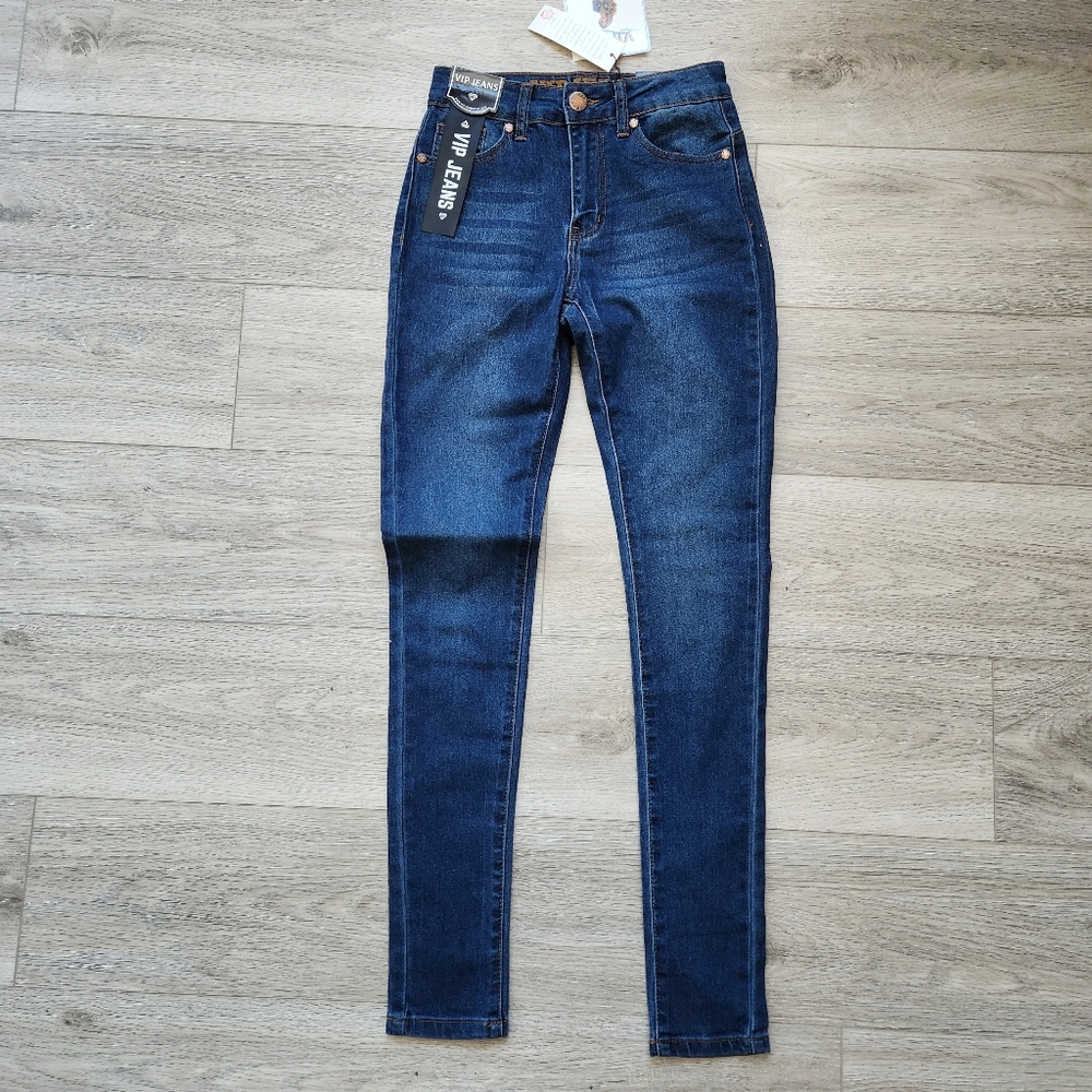 VIP Jeans Dark Wash Skinny Jeans Womens Juniors 1/2 Stretch Nwt